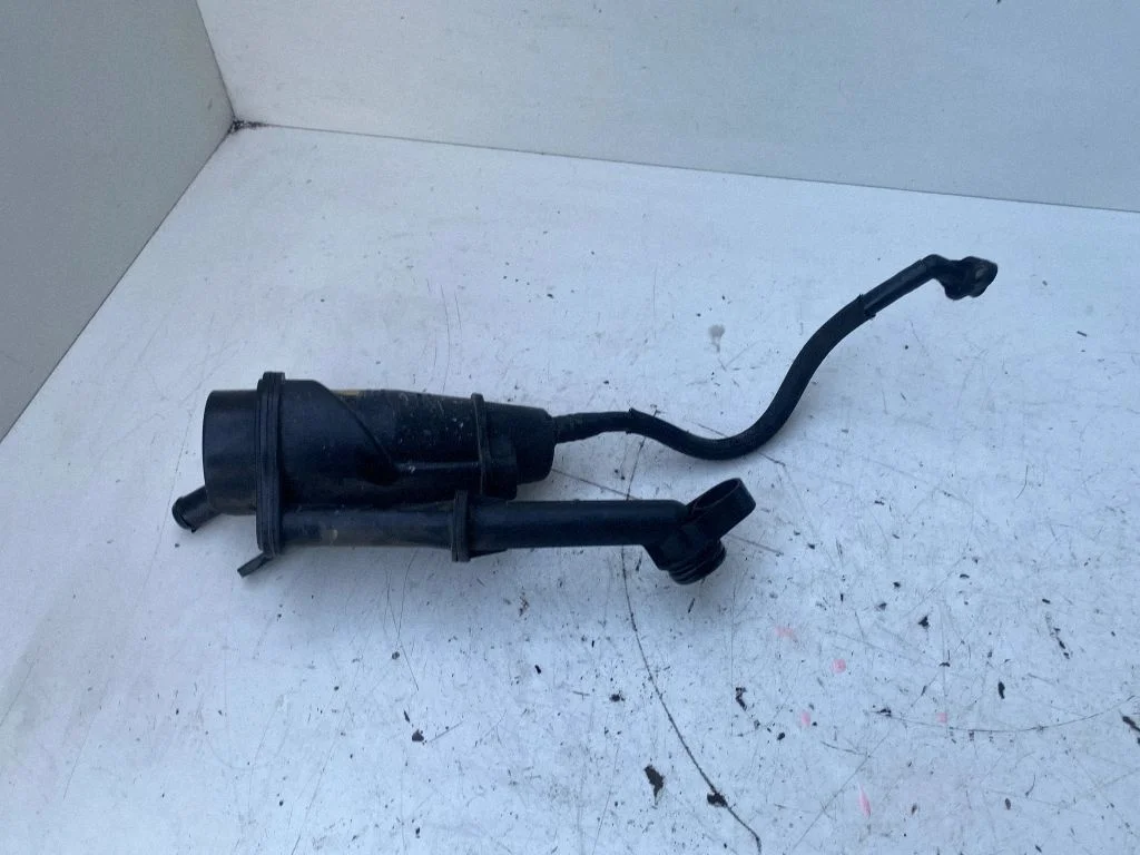 Separator oleju (odma) – Opel Insignia A (2008-2017)