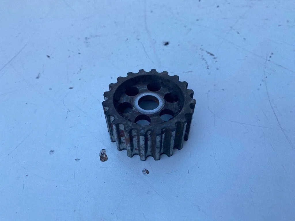 Nukkvõlli rihmaratas / VANOS – Toyota Avensis T220 (2000-2003)