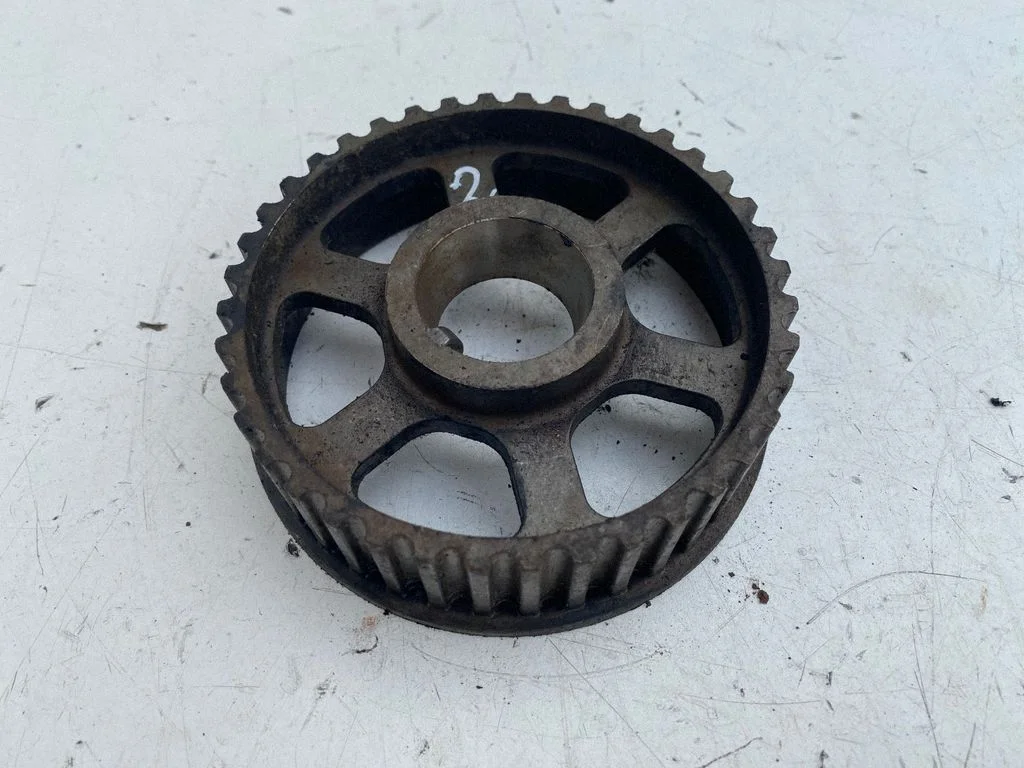Nukkvõlli rihmaratas / VANOS – Toyota Avensis T220 (2000-2003)