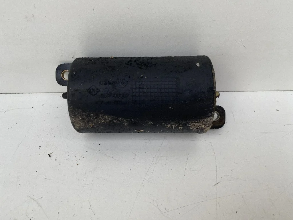 Vacuum air tank – Renault Laguna II (2001-2007)