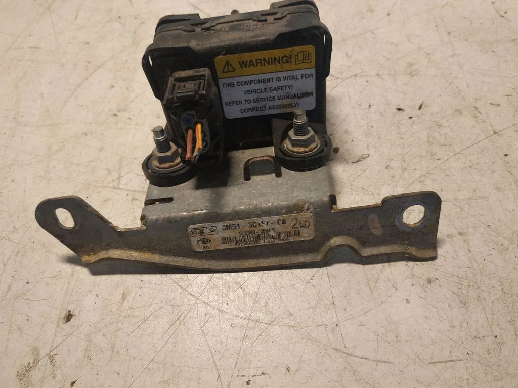 ESP (stabilitātes sistēmas) sensors (paātrinājuma sensors) C177E220AY