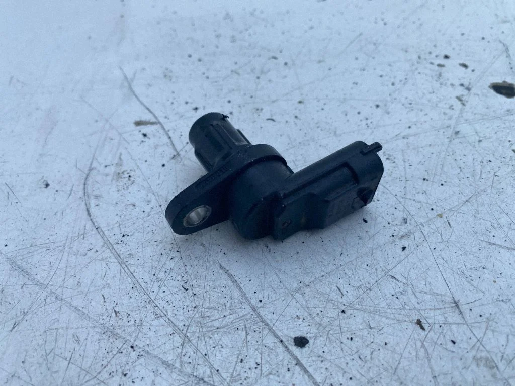 Crankshaft position sensor – Volvo V70 (2008-2013)