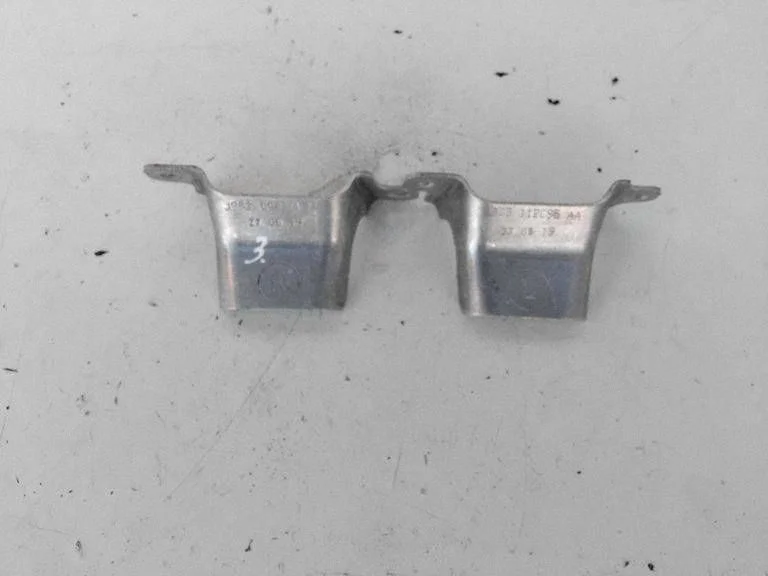 Other body part J9D3112C94AA