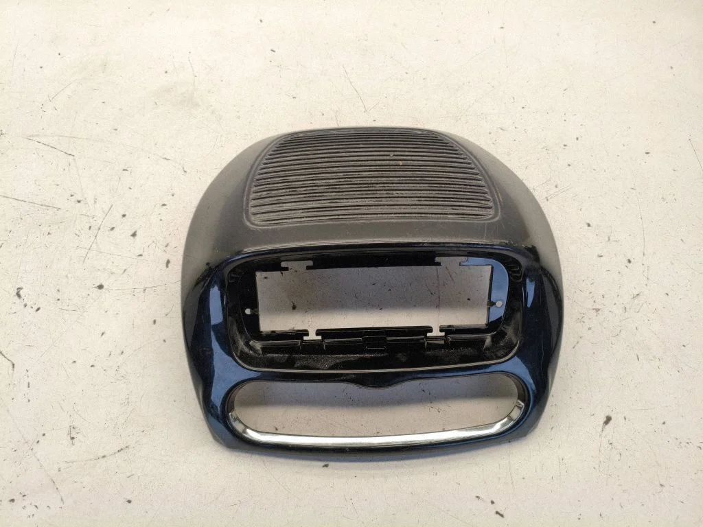 Raadio/navigatsiooni viimistlus 8002B115ZZ – Peugeot iOn (2015-)