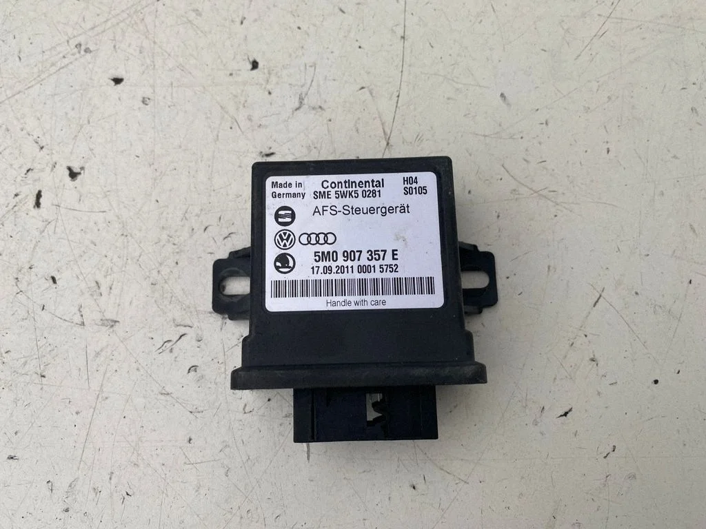 Light module LCM 5M0907357E