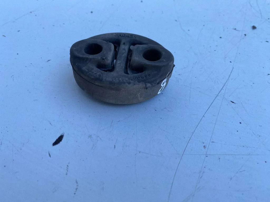 Muffler mount bracket/holder 175650D060