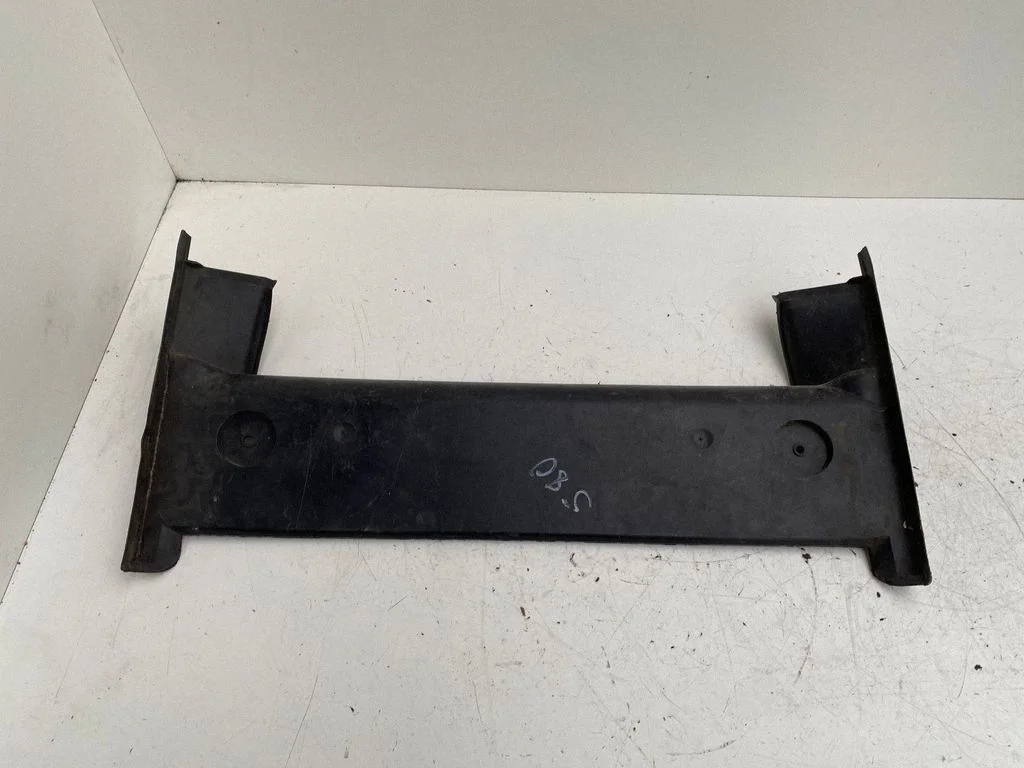 Radiatoru apdare – Volvo S80 (1999-2003)