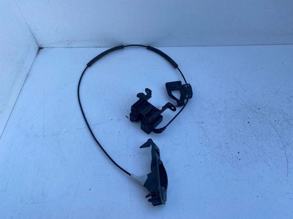 Zamek oparcia fotela – Volvo S80 (2004-2006)