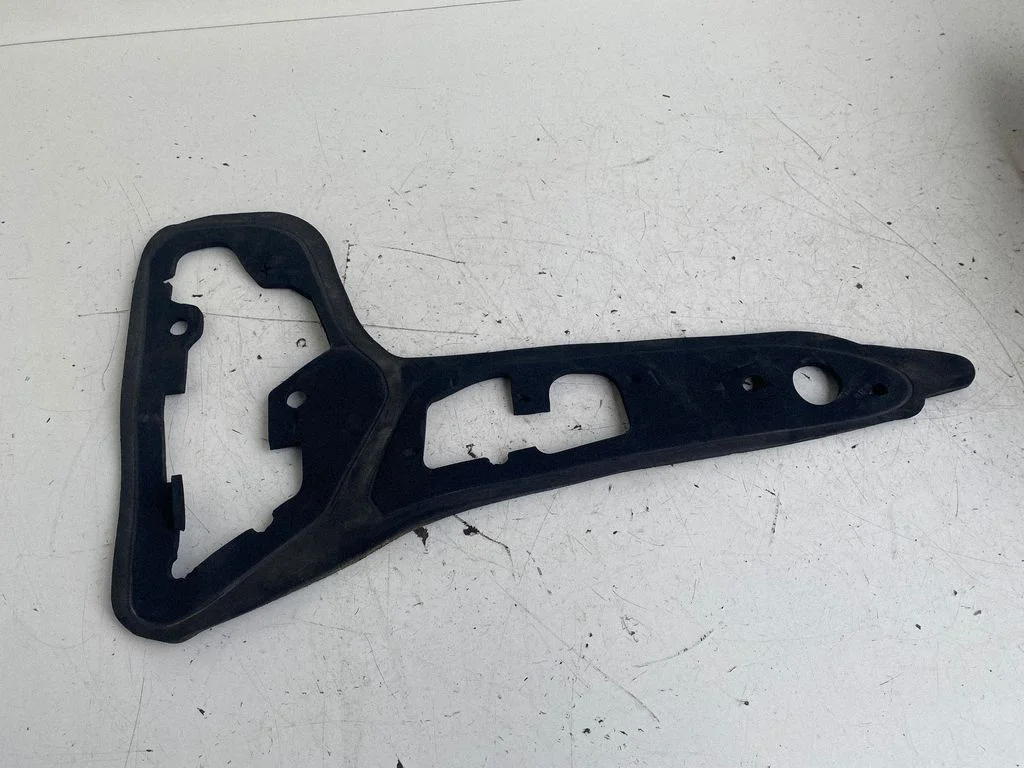 Cita motora nodalījuma detaļa 31213152 – Volvo C30 (2010-2013)
