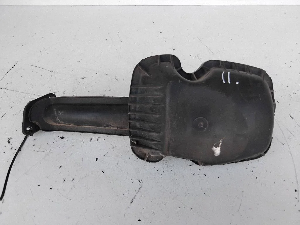 Intake resonator – Volvo XC60 (2009-2013)