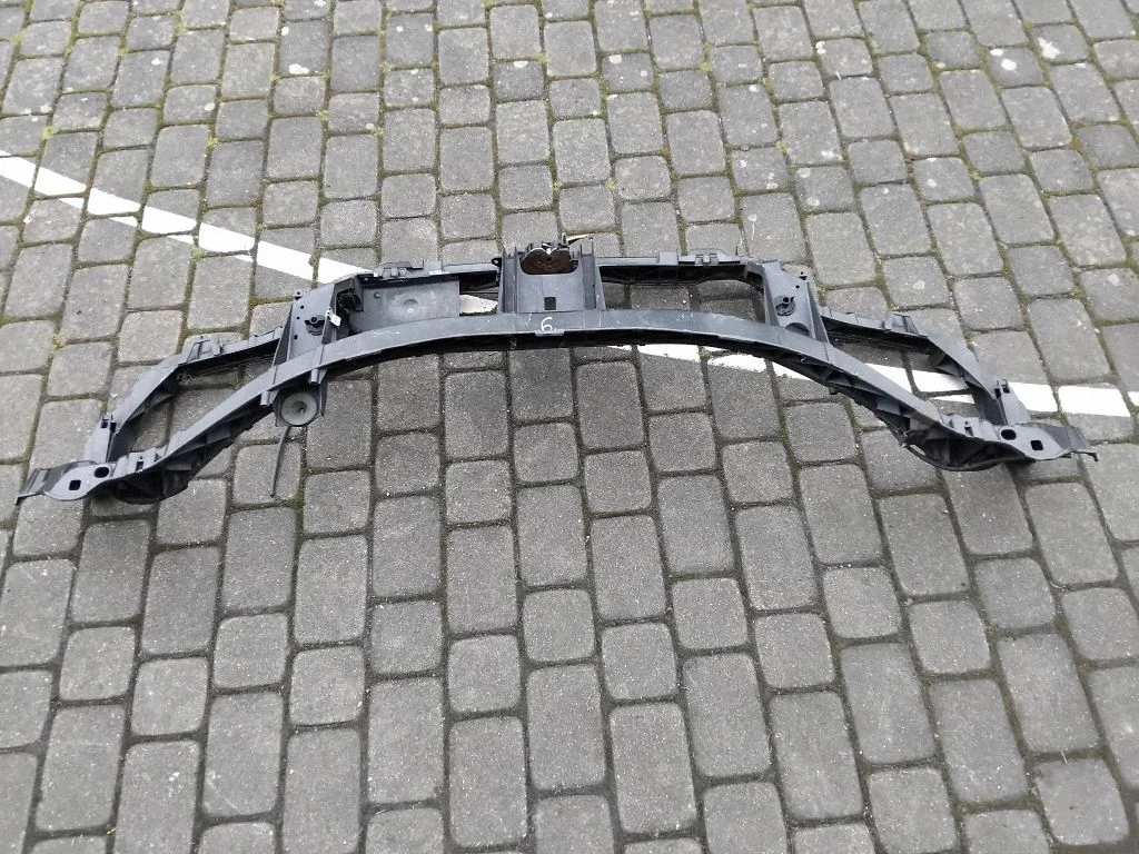 Radiatoru paneļa augšējā daļa 6M218B041BE