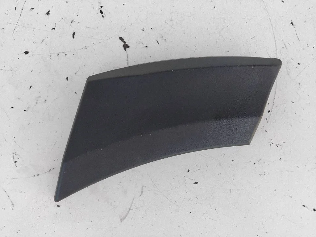 Spārna apdare (moldings) A9066904782