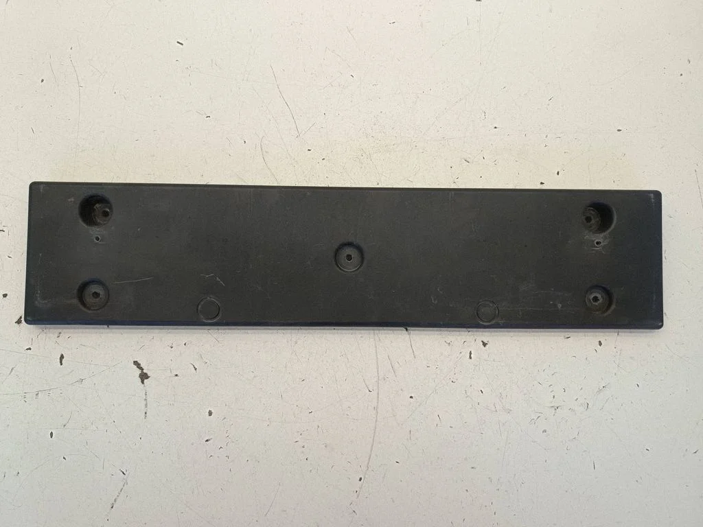 Number plate surrounds holder frame P0225810 – NIO ET7 (2022-)