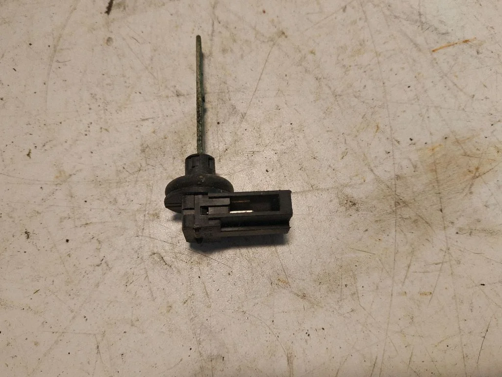 Salongi temperatuuri andur – Audi A3 S3 8P (2003-2012)