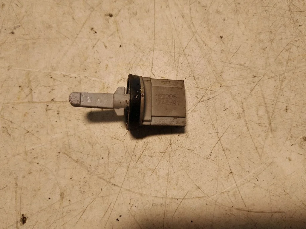 Salongi temperatuuri andur 1K0907543A