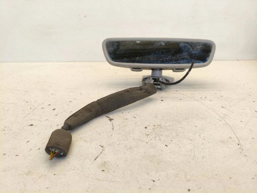 Rear view mirror (interior) – Mercedes-Benz C-Class AMG W204 (2007-2014)