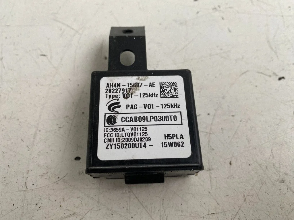 Ignition key card reader – Volvo V40 (2012-2019)