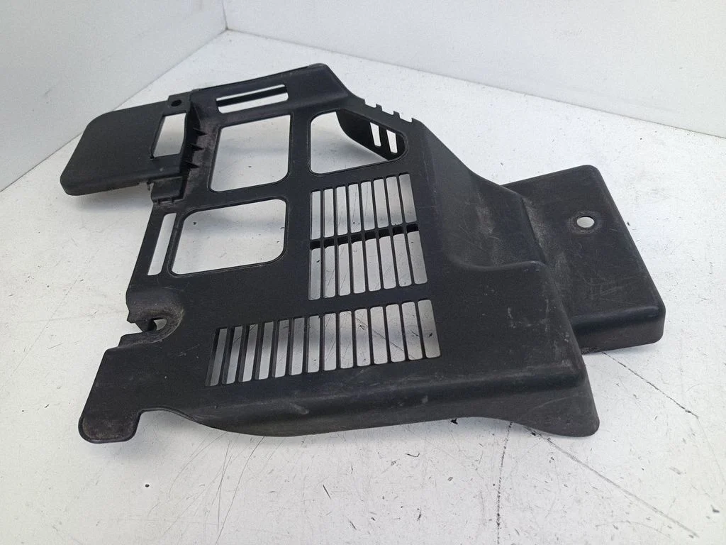 Subwoofer grill/trim GKH867Z06