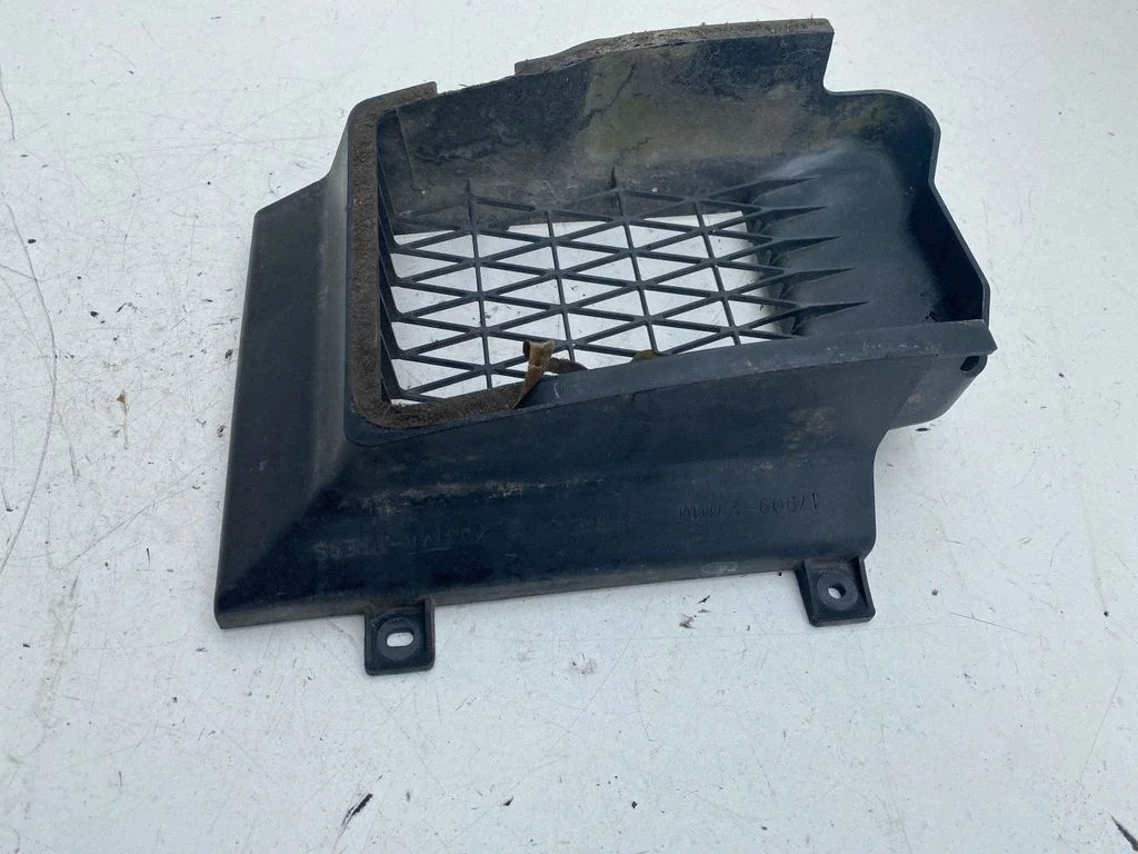 Intercooler air channel guide 1790927010