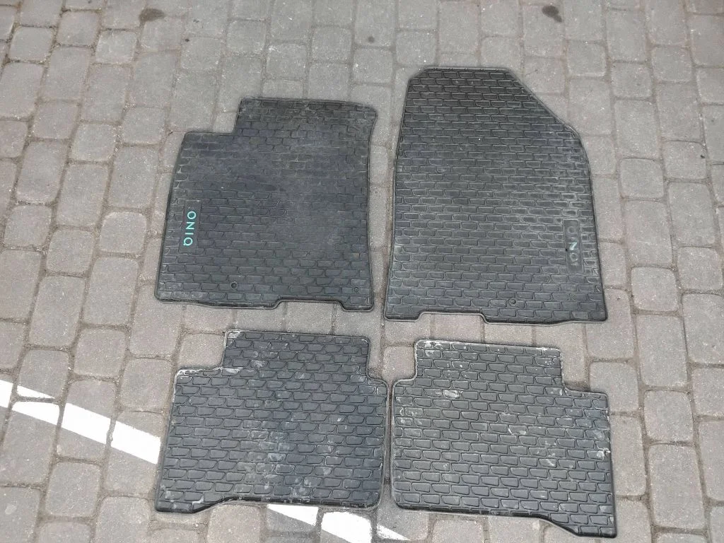 Paklājiņu komplekts – Hyundai Ioniq (2016-)