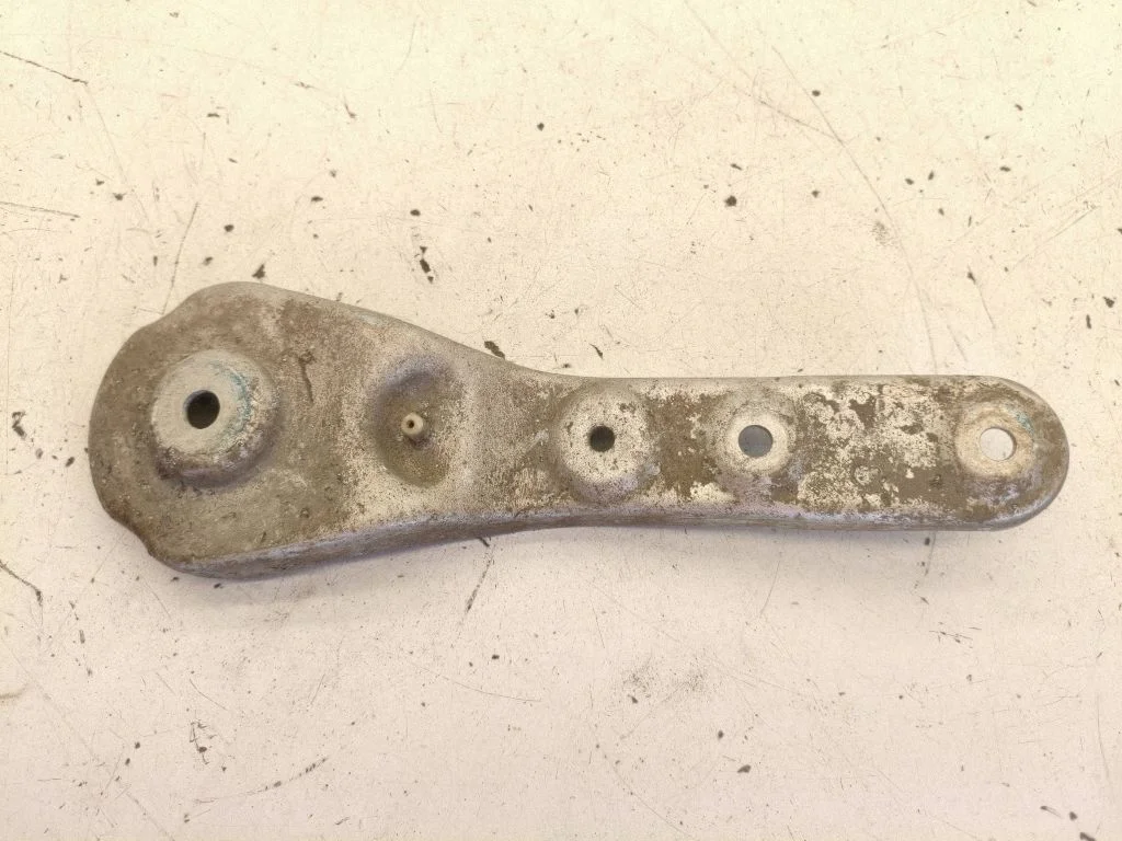 Other rear suspension part 6861142