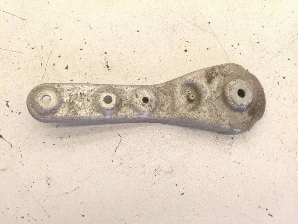 Other rear suspension part 6861142