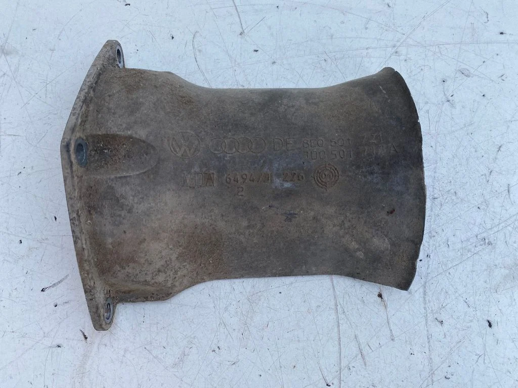 Other rear suspension part 8E0501721