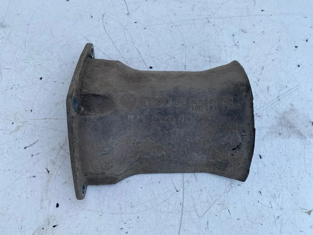 Other rear suspension part 8E0501721