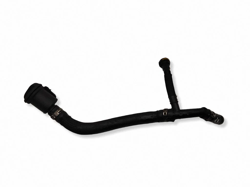 Oil fill pipe – Ford Focus C-MAX (2003-2010)