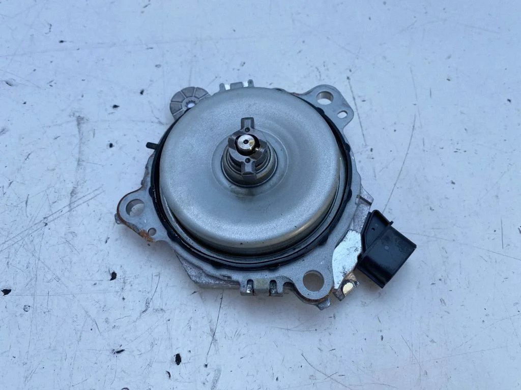 Nukkvõlli faasinihke klapp (VANOS-klapp) – Toyota RAV 4 (XA50) (2018-)
