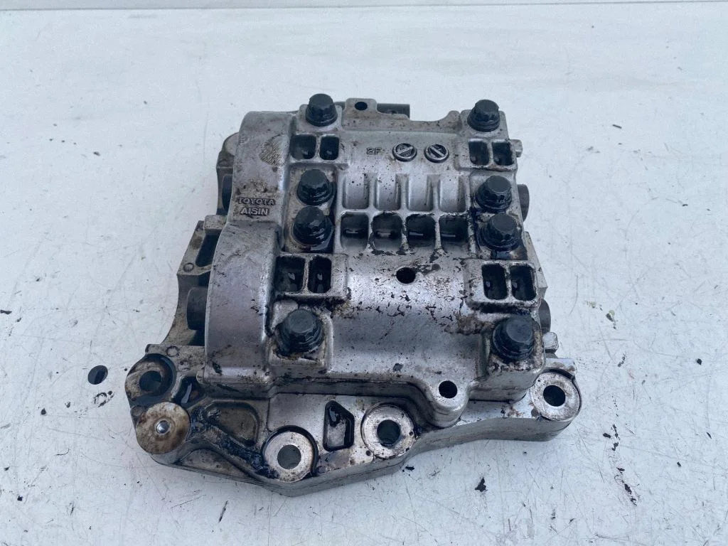 Oil pump balance shaft – Toyota Avensis T250 (2006-2009)