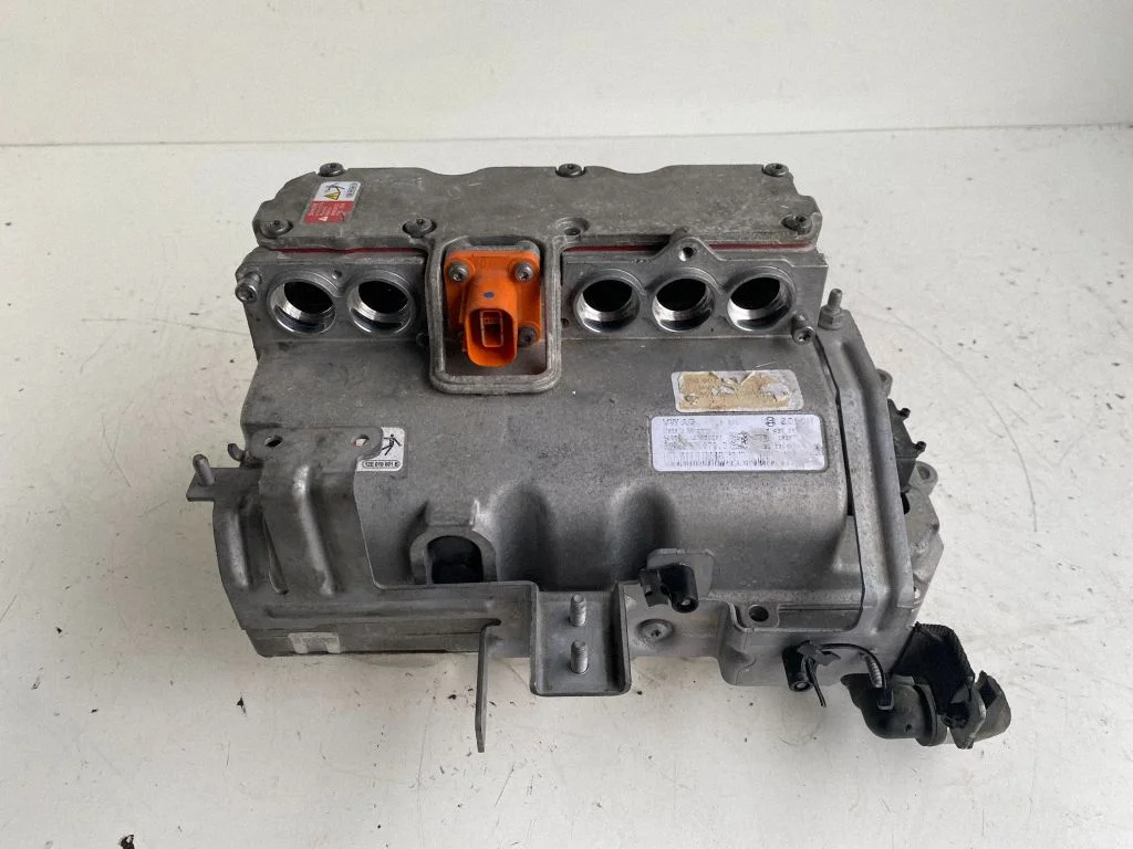 Invertors (sprieguma pārveidotājs) 5G0907070D