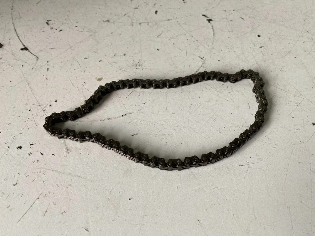 Oil pump chain – Volvo V40 (2012-2019)