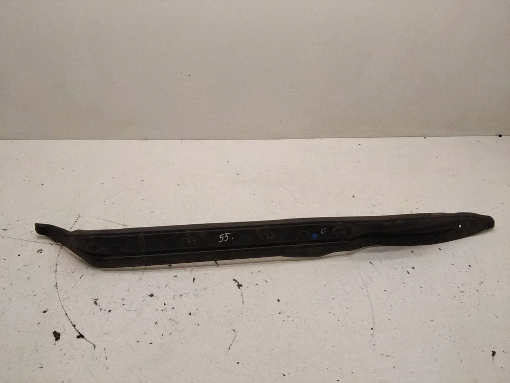 Fender end trim 9676660780