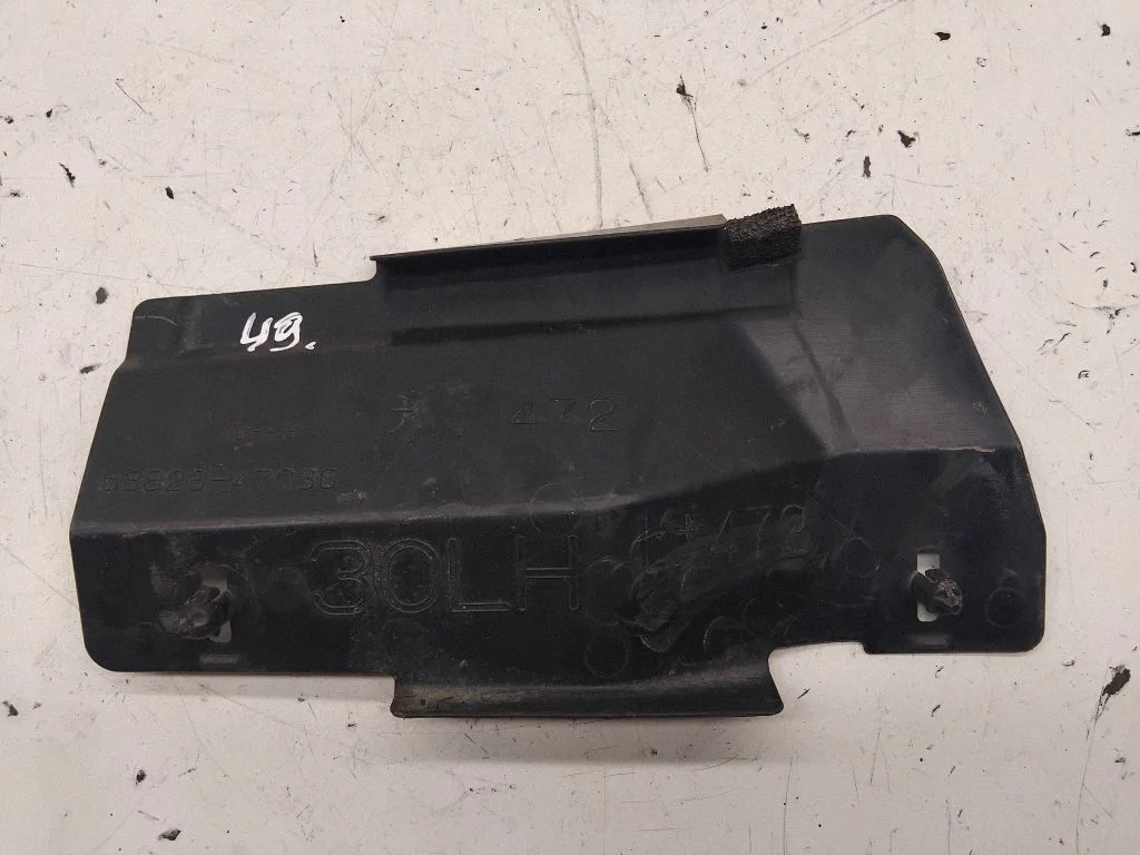 Poritiiva otsaliist – Toyota Prius+ (ZVW40) (2011-2018)