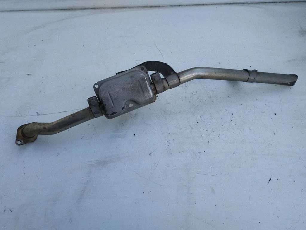 Webasto auxiliary heater silencer – Toyota Avensis T250 (2003-2006)