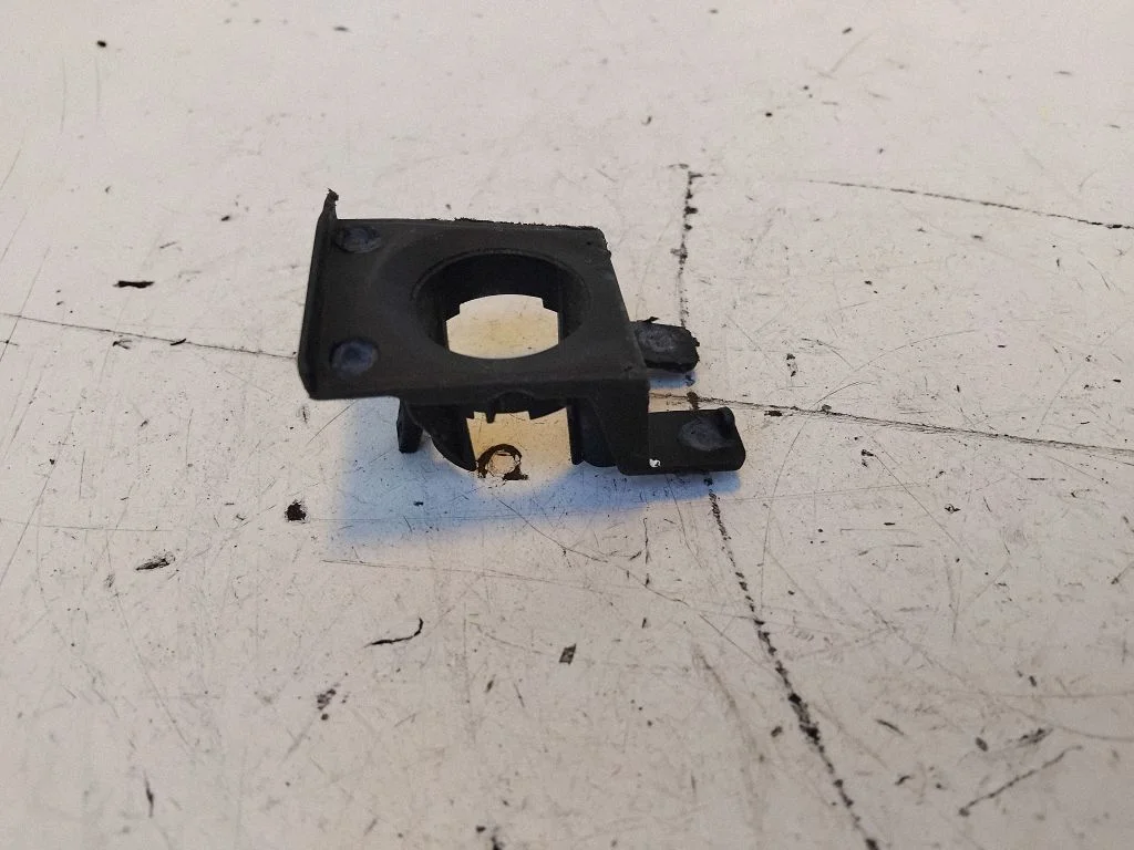 Front parking sensor holder (PDC) 10A919493A