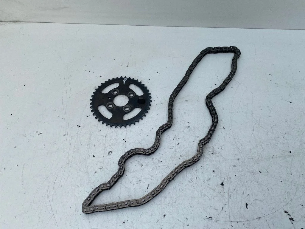 Timing chain (engine) – Toyota Avensis T250 (2006-2009)