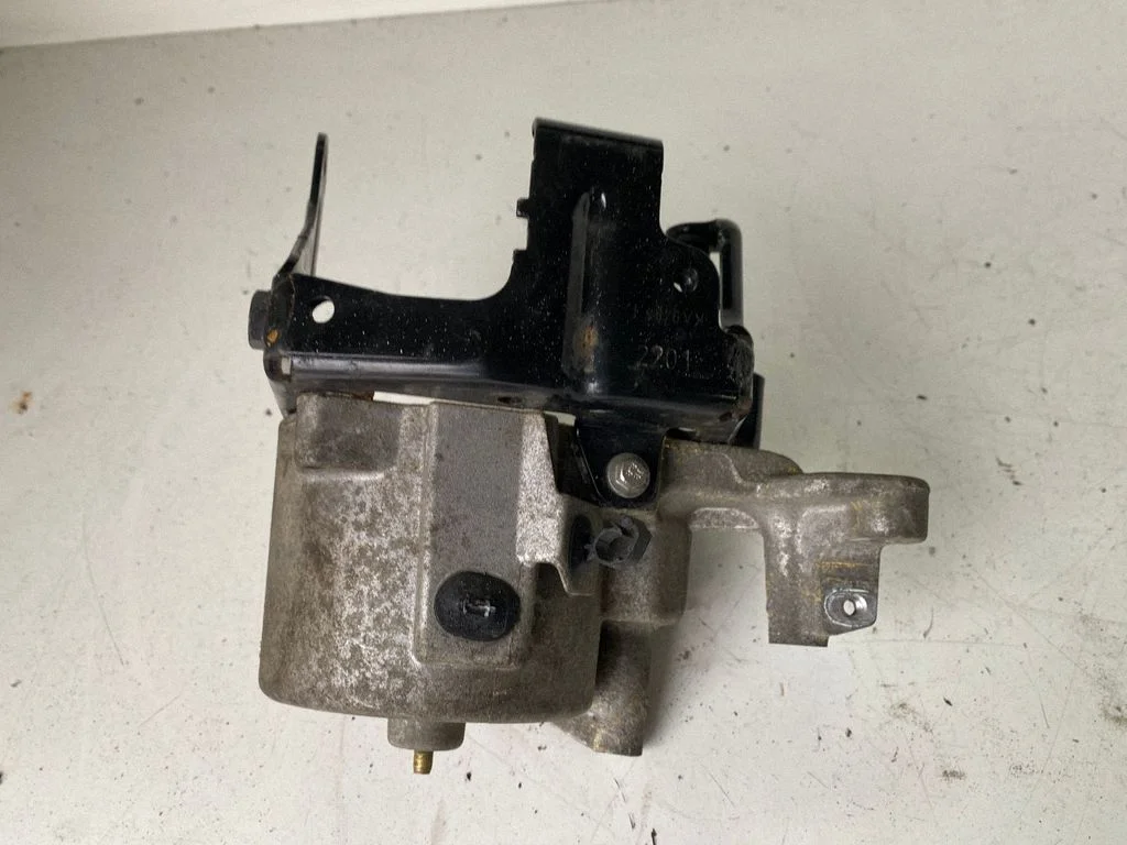 Obudowa filtra paliwa – Ford Focus (2010-2017)