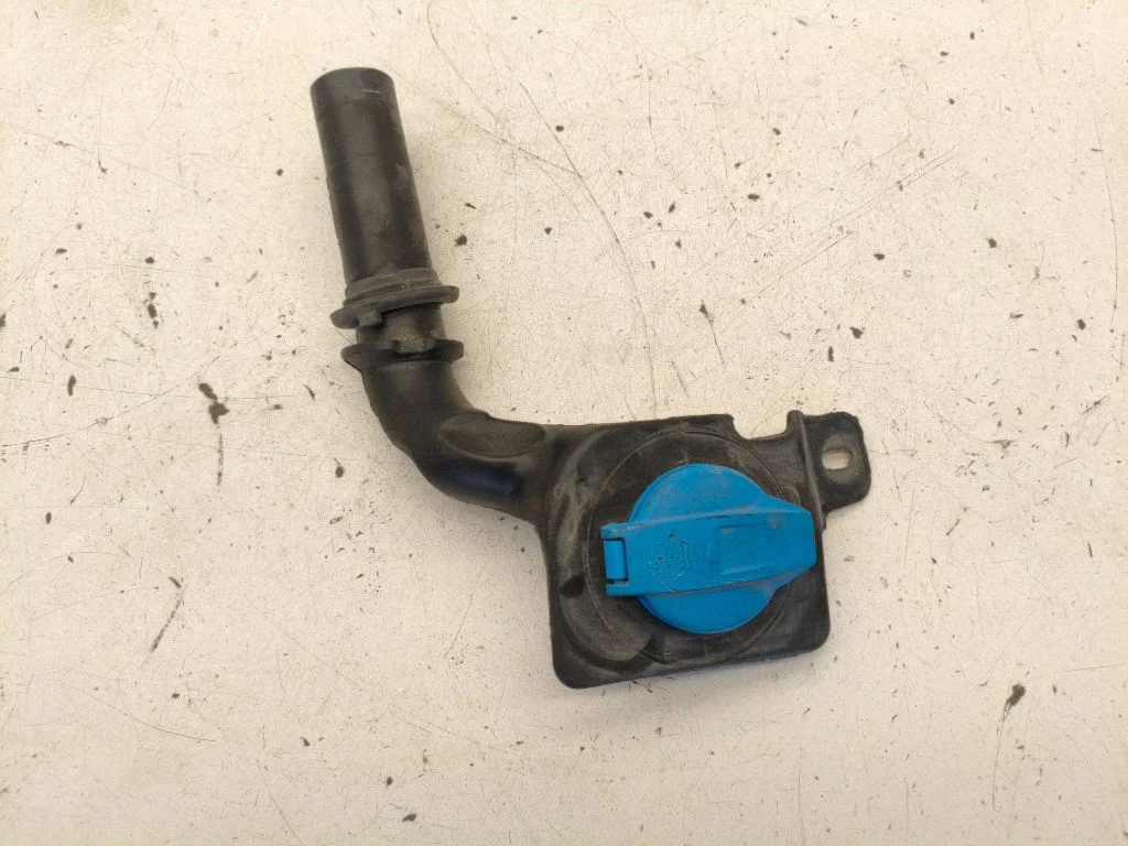 Window washer liquid tank fill tube – Audi Q7 4M (2015-)