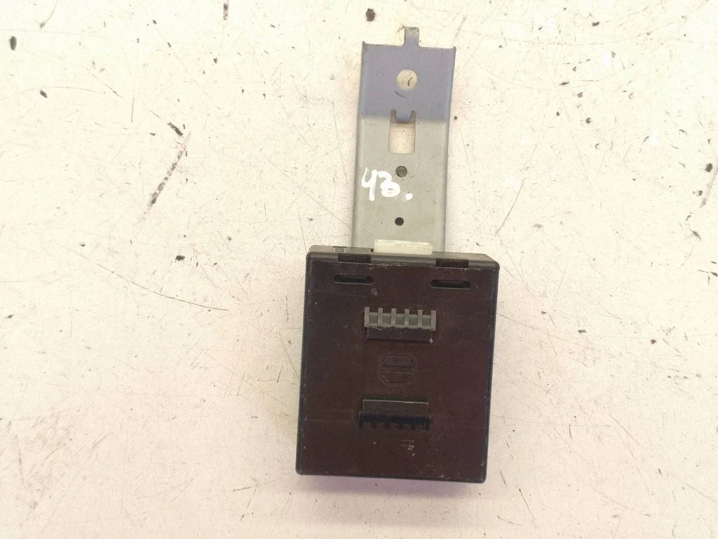 Riepu spiediena vadības bloks CWTWD1G791