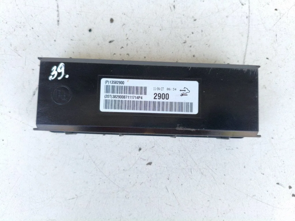 Air conditioning/heating control unit 13582900