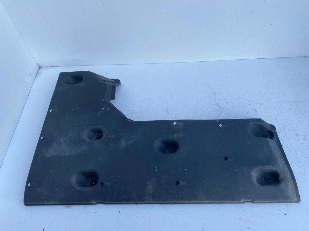 Side bottom protection – Lexus IS 220D-250-350 (2006-2013)