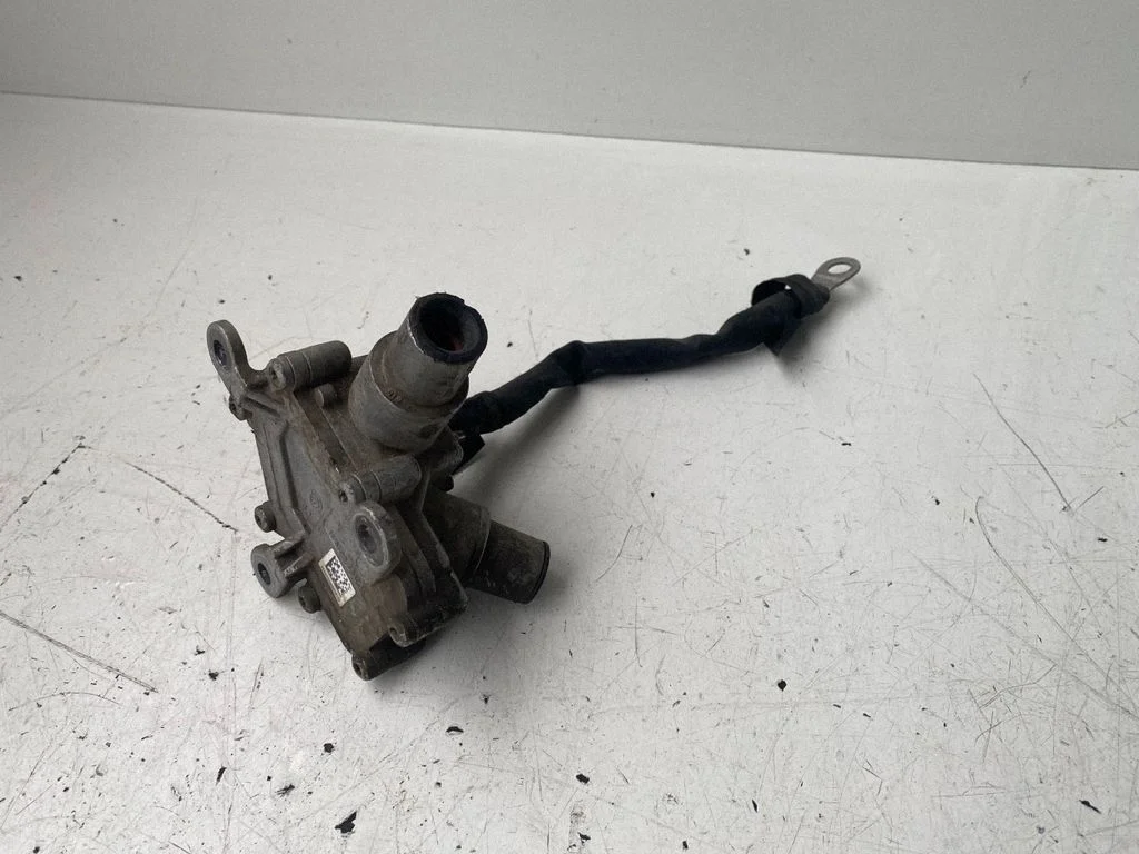 High voltage junction box – Mercedes-Benz E-Class W213 (2016-)