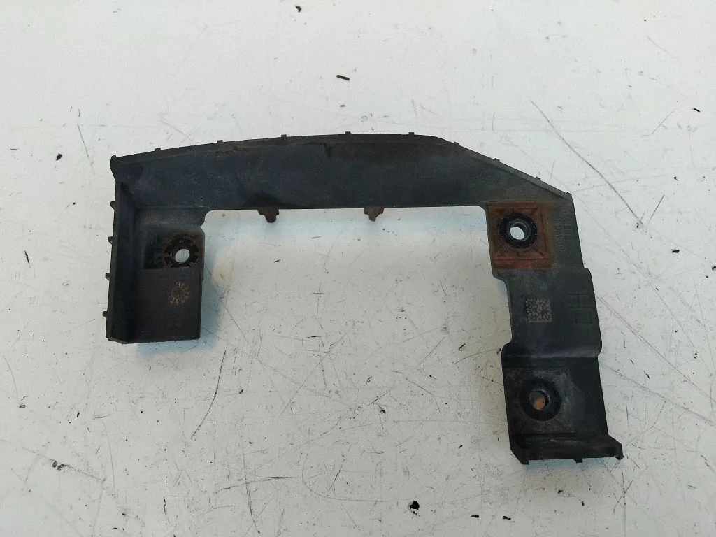 Distronic sensor bracket – Hyundai Kona I (2017-2023)
