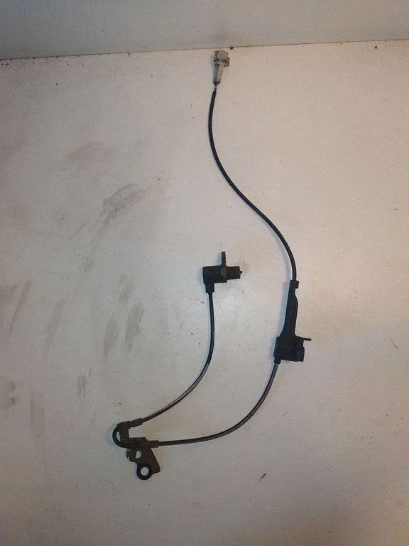 Esimene piduri ABS-andur 8828612630