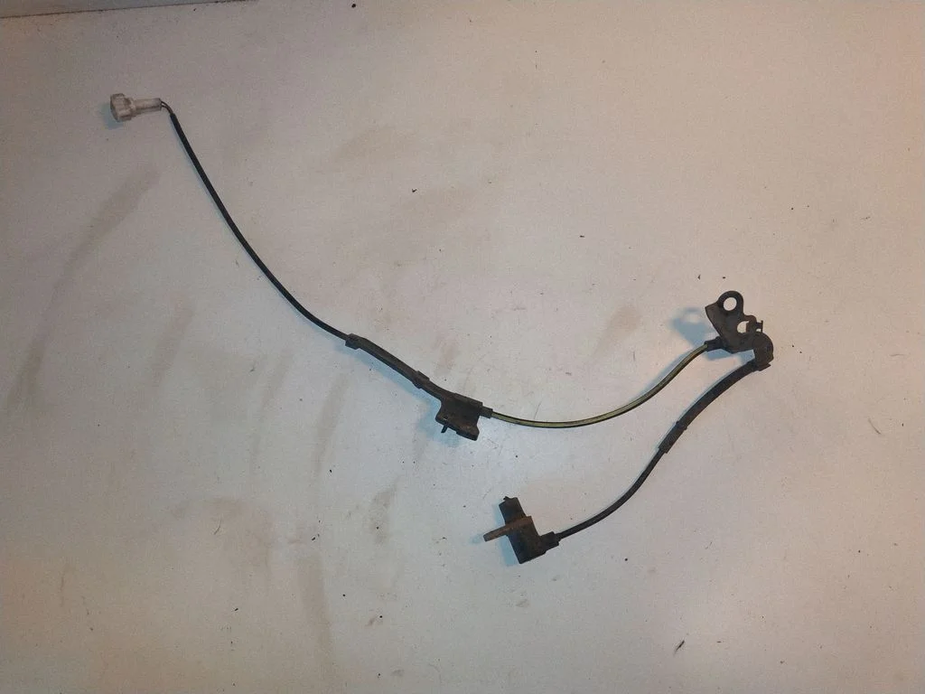 Esimene piduri ABS-andur 8826612620