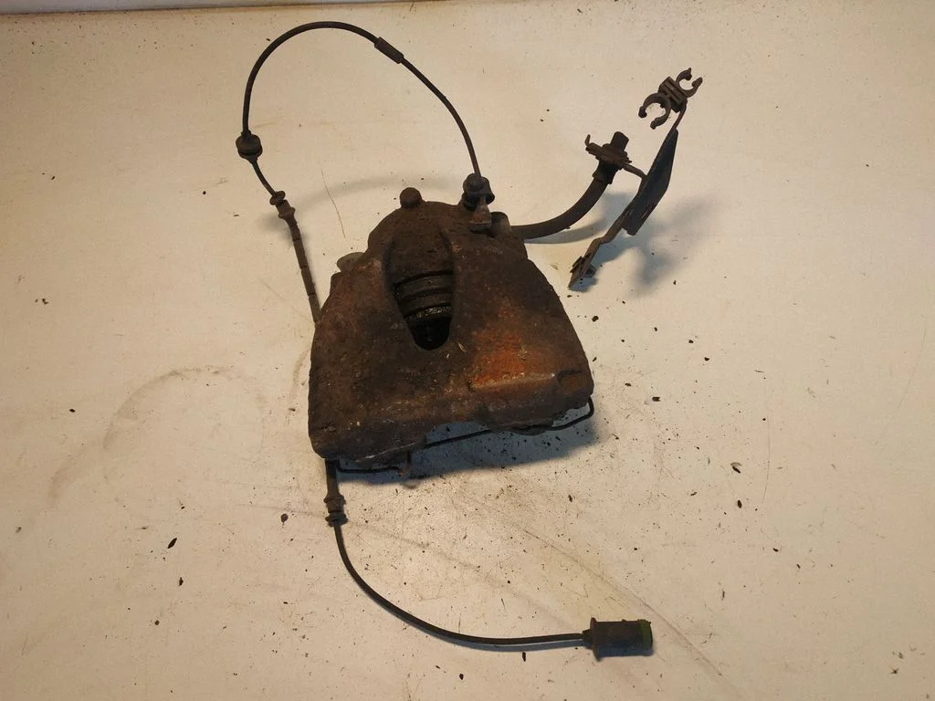 Front brake caliper NOCODE