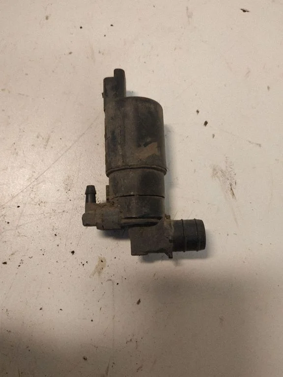 Klaasipesuvedeliku pump (klaaside)