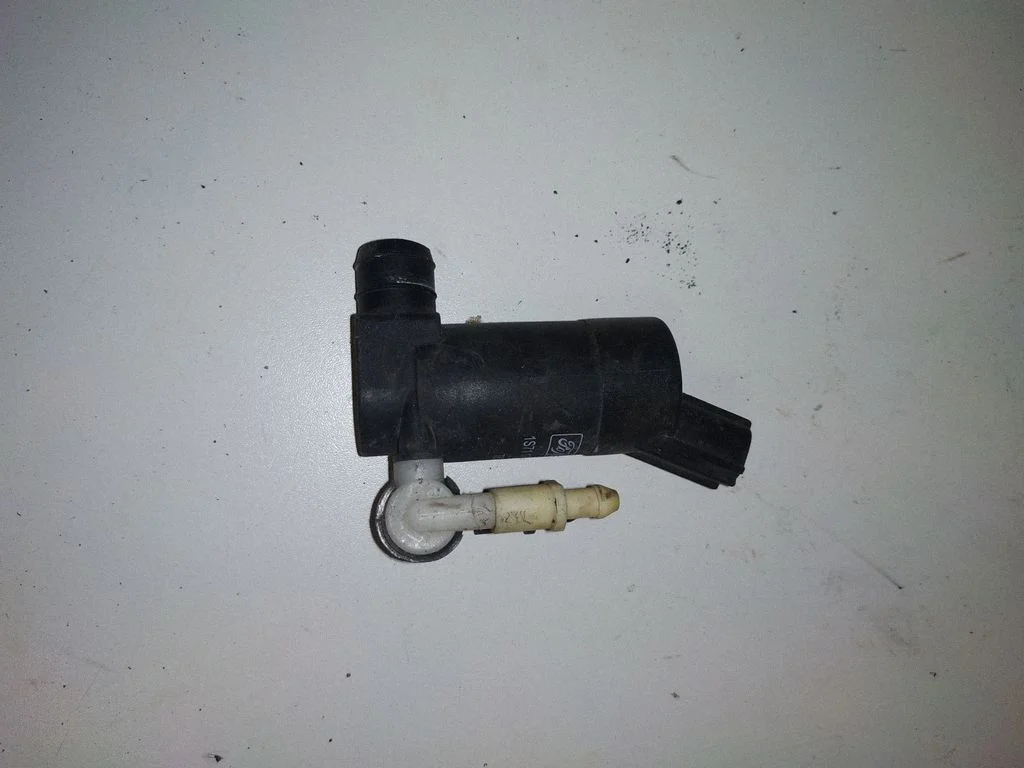 Pompka spryskiwacza szyb 1S7117K624FD